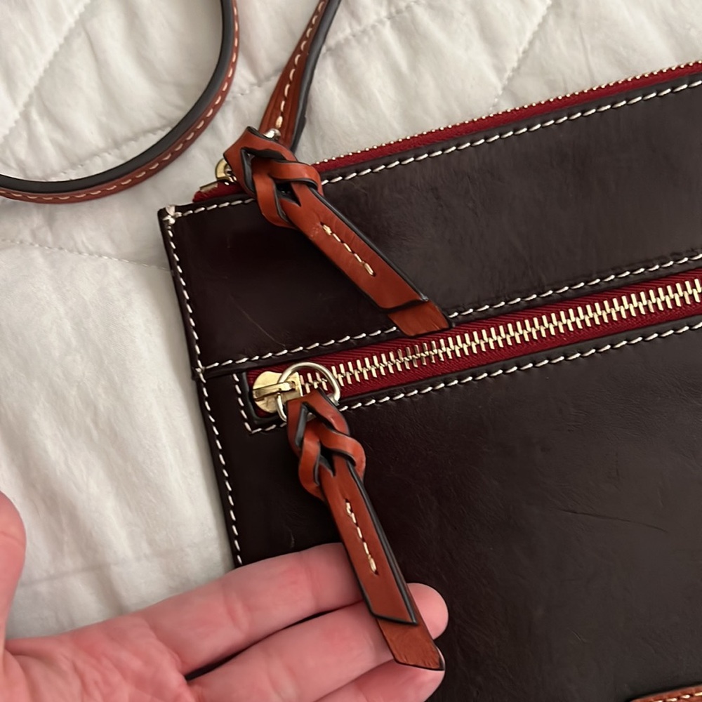 Dooney & Bourke Leather Crossbody Bag dark chocolate brown - Picture 7 of 16